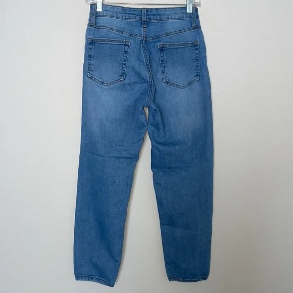 WILD FABLE cropped distressed ripped blue jeans in women’s size 00 - Picture 5 of 8